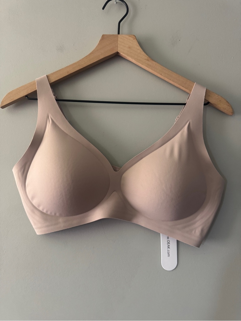 NWT | OEAK | Seamless Nude/Grey T-Shirt Bra | L Viral TikTok bra